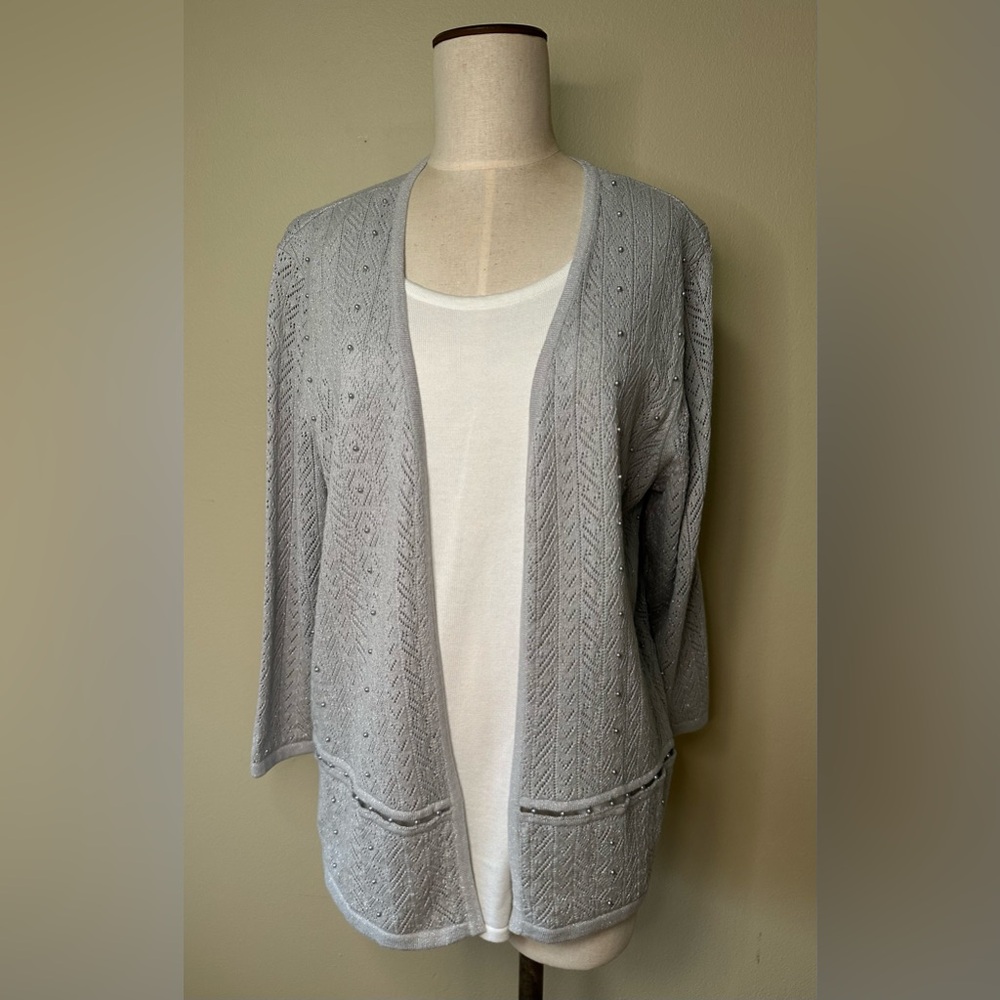 Alfred Dunner Pullover -1- piece Cardigan with attached shell. Front beading.